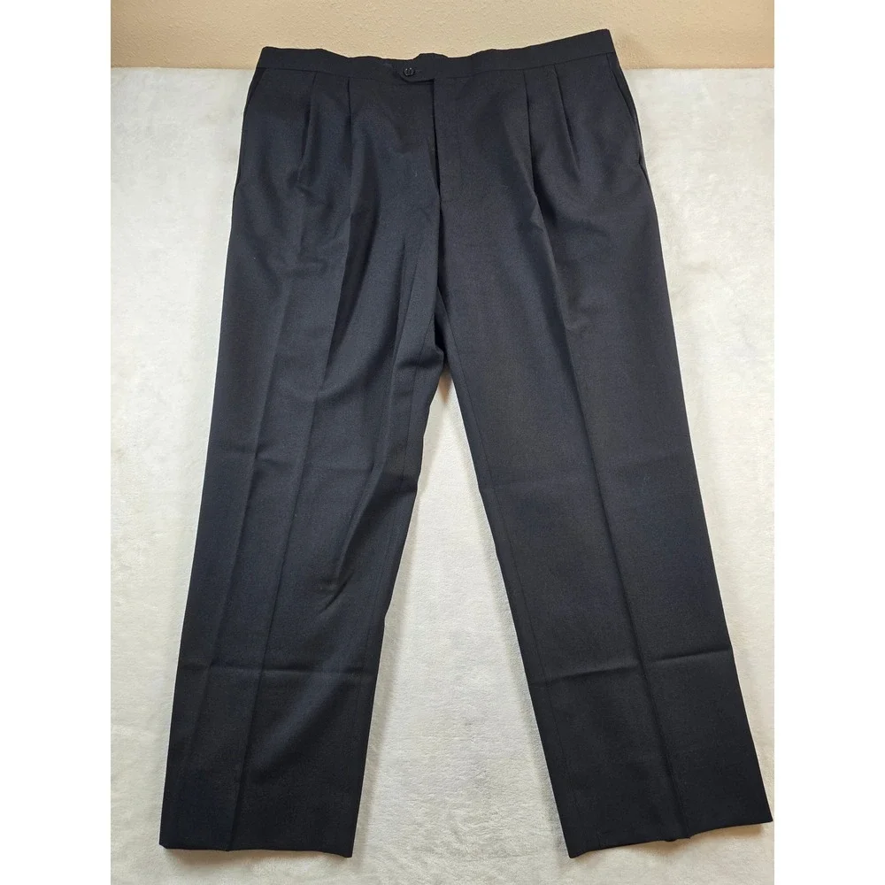 JoS A Bank Tuxedo Suit Men 46R 2 Piece Pants 42x31 Black 100% Wool Peak Lapel